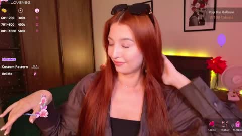 EllyPeach online show from 06-09-26, 11:22