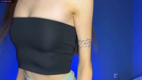 Im online Fri Sun Mon Tue Thu Fri Sat3 from 1000 online show from 02-06-25, 08:18