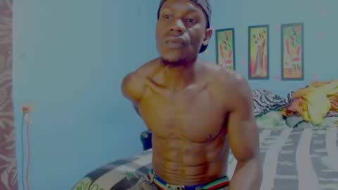 elmiltonnjakee online show from 02-02-26, 07:56