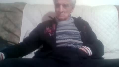 elmo191271 online show from 02-16-26, 07:54