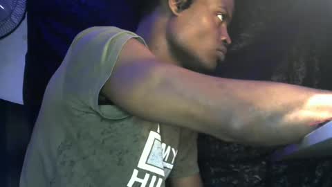 Snapshot of elniga21 chatting on 01-01-25, 03:03 EL NIIGGGAA  21                                                                  EL NIGGA  21 online show from 01-01-25, 03:03