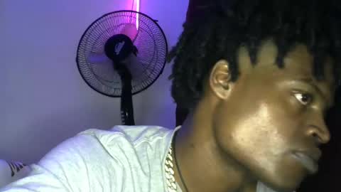 Snapshot of elniga21 chatting on 02-24-25, 12:41 EL NIIGGGAA  21                                                                  EL NIGGA  21 online show from 02-24-25, 12:41