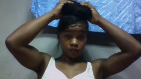 elodie228680 online show from 05-20-26, 03:02