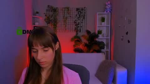 Ella online show from 07-14-26, 01:39