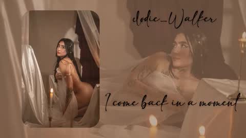 Snapshot of elodie_walker chatting on 10-15-25, 12:05 Elodie online show from 10-15-25, 12:05