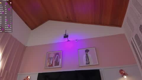 Elodie  online show from 07-28-26, 12:48
