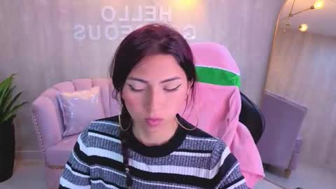 Elody  online show from 01-06-26, 03:10