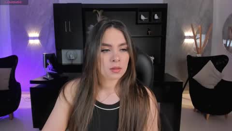 ELOISA OLIVERO online show from 02-14-25, 10:59