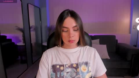 ELOISA OLIVERO online show from 09-20-25, 07:15