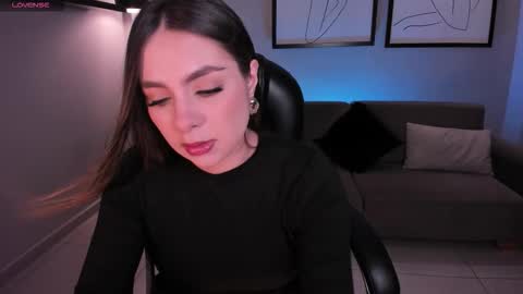 ELOISA OLIVERO online show from 01-12-26, 05:29