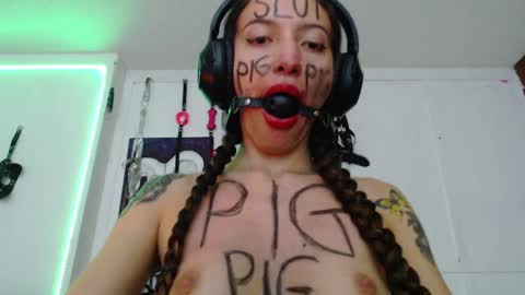 Chelsea  Please help me to reach 100 thumbs up online show from 01-24-25, 12:42