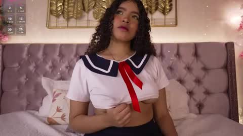 Snapshot of eloise_sweet_ chatting on 06-08-26, 12:27 Eloise online show from 06-08-26, 12:27