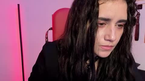 elowen_halley1 online show from 02-23-26, 06:38