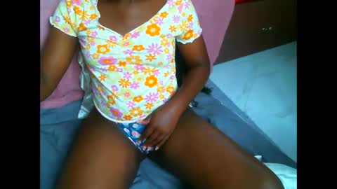 Elphaba online show from 03-19-26, 09:35