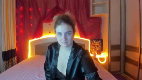 Snapshot of elsa_hot_here chatting on 01-10-26, 04:25 Elsa online show from 01-10-26, 04:25
