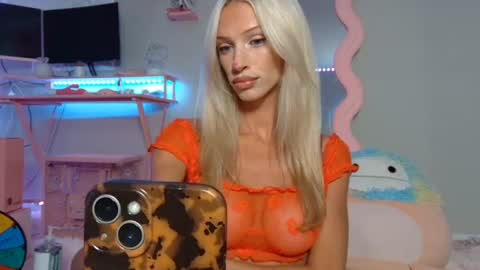 elsa_may online show from 07-27-26, 01:56