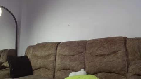 elsie02 online show from 01-09-26, 08:06