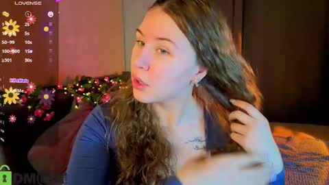 Elsie online show from 03-15-26, 01:11