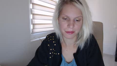 Snapshot of elssa_rush chatting on 09-24-25, 06:17 elssa_rush online show from 09-24-25, 06:17
