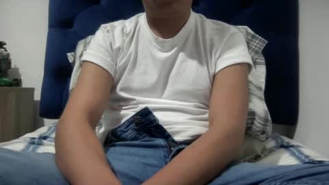 Snapshot of elvergudo0 chatting on 02-06-25, 06:18 Diego online show from 02-06-25, 06:18