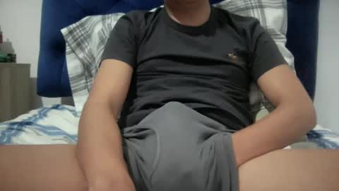 Snapshot of elvergudo0 chatting on 02-09-25, 05:40 Diego online show from 02-09-25, 05:40