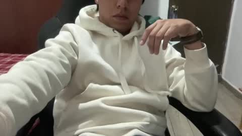 Snapshot of elvergudo0 chatting on 09-14-25, 08:02 Diego online show from 09-14-25, 08:02