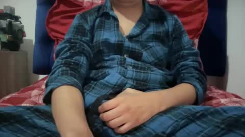 Snapshot of elvergudo0 chatting on 11-02-25, 07:00 Diego online show from 11-02-25, 07:00