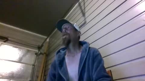 Snapshot of elwooood7 chatting on 03-22-26, 12:41 elwooood7 online show from 03-22-26, 12:41