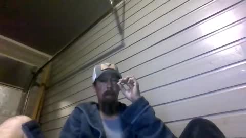 Snapshot of elwooood7 chatting on 04-12-26, 10:42 elwooood7 online show from 04-12-26, 10:42