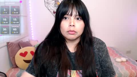 Snapshot of elymoon chatting on 06-09-26, 10:54 Ely online show from 06-09-26, 10:54