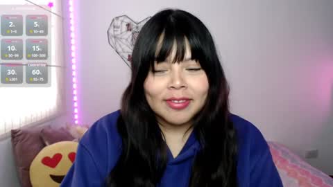 Snapshot of elymoon chatting on 07-02-26, 10:38 Ely online show from 07-02-26, 10:38
