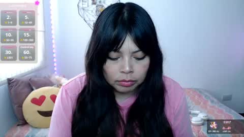 Snapshot of elymoon chatting on 07-06-26, 09:39 Ely online show from 07-06-26, 09:39