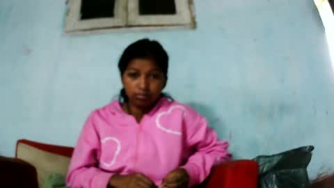 elynah195043 online show from 06-15-26, 06:04