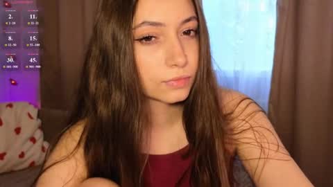 Snapshot of em1liaa chatting on 07-08-26, 03:49 Emilia online show from 07-08-26, 03:49