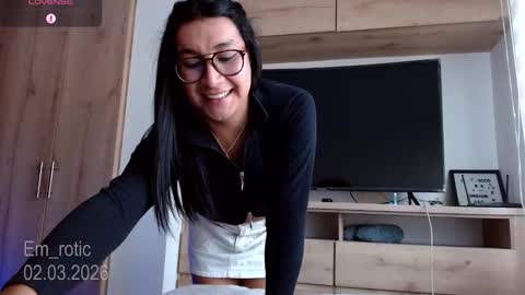 Emilia  online show from 03-02-26, 08:37