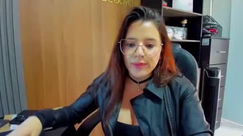 Estefany Martinez Acua INSTAGRAM ema 04oficial online show from 12-16-25, 08:14
