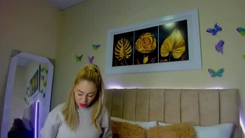 ema garcia  online show from 09-28-25, 10:42