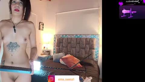 Snapshot of ema_saenz_ chatting on 06-27-26, 04:39 Sofia online show from 06-27-26, 04:39
