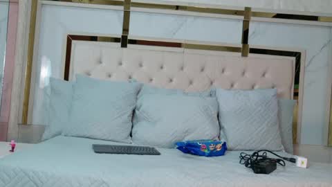 emaa2_sm online show from 05-29-26, 03:04