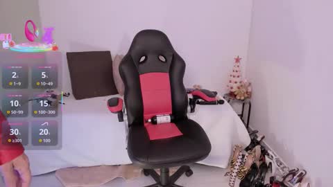 Emma Wright online show from 01-12-26, 05:07