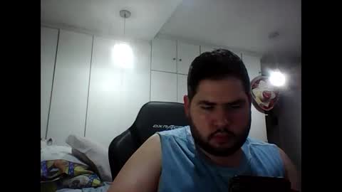 embarrassed_str8_3incher online show from 02-02-26, 12:42