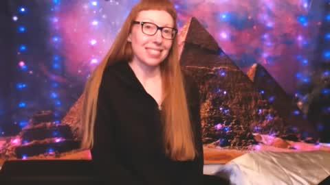 Ember Starleena online show from 02-17-25, 05:10