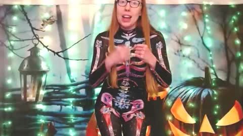 Ember Starleena online show from 10-31-25, 02:18