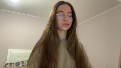 Alina online show from 04-23-26, 05:48