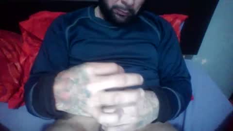 Snapshot of emecuatro20 chatting on 05-12-26, 03:14 emecuatro20 online show from 05-12-26, 03:14