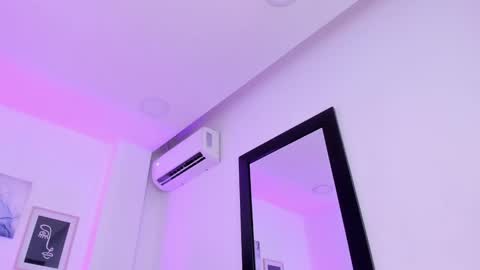 emelie_89 online show from 03-04-25, 03:04