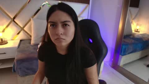 Emily  online show from 01-07-26, 02:14