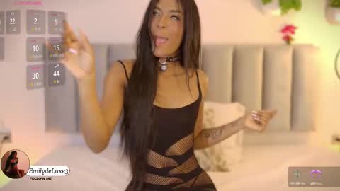 Emely online show from 02-08-26, 11:35