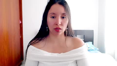 Snapshot of emely_sexx chatting on 01-14-25, 04:50 emely_sexx online show from 01-14-25, 04:50