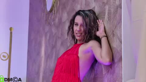 Snapshot of emelyglory chatting on 06-06-26, 04:17 Emely online show from 06-06-26, 04:17